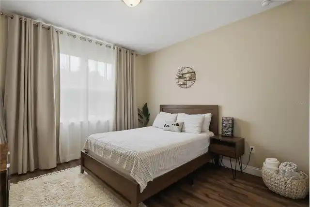 Listing Photo 25