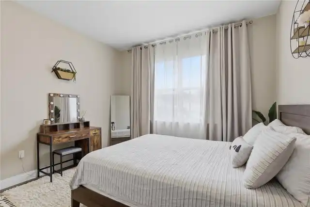 Listing Photo 32