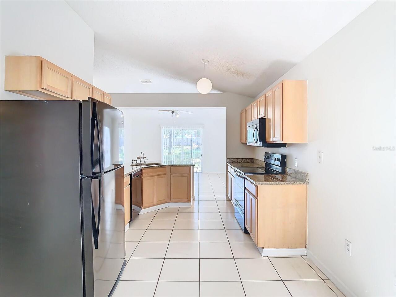 Listing Photo 7