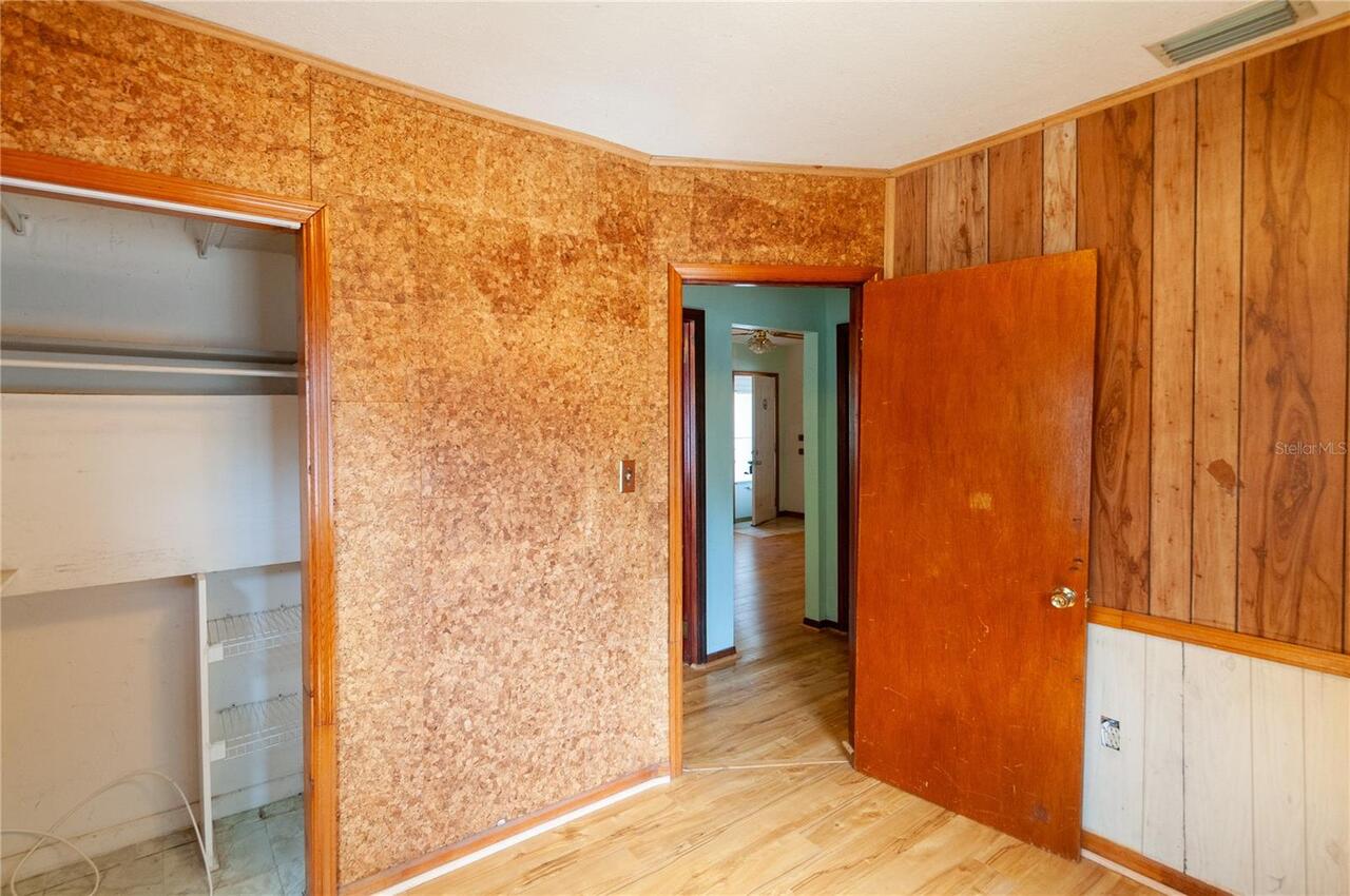 Listing Photo 10