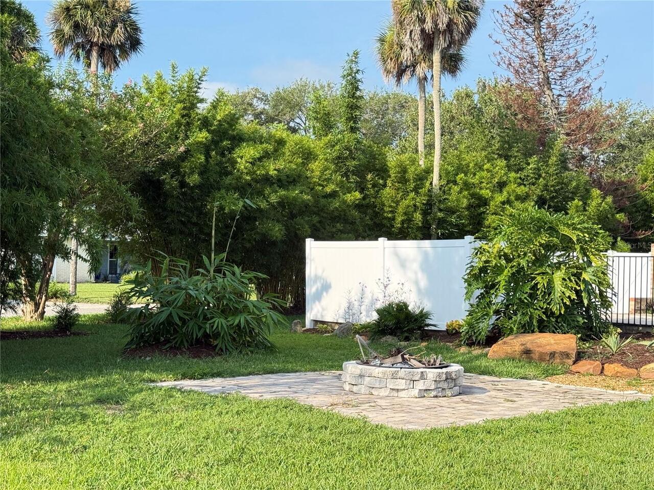 Listing Photo 7