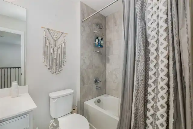 Listing Photo 18
