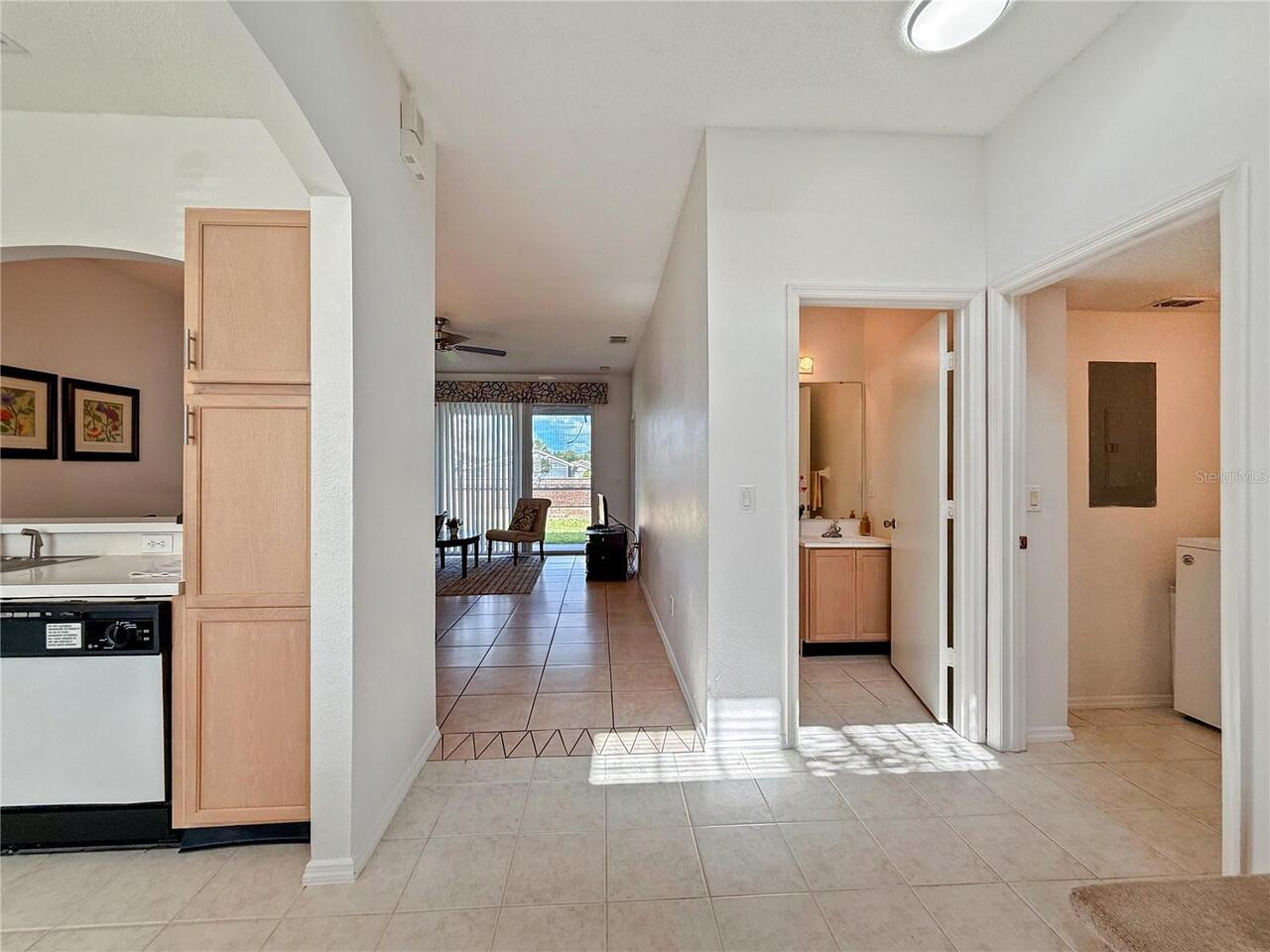 Listing Photo 11