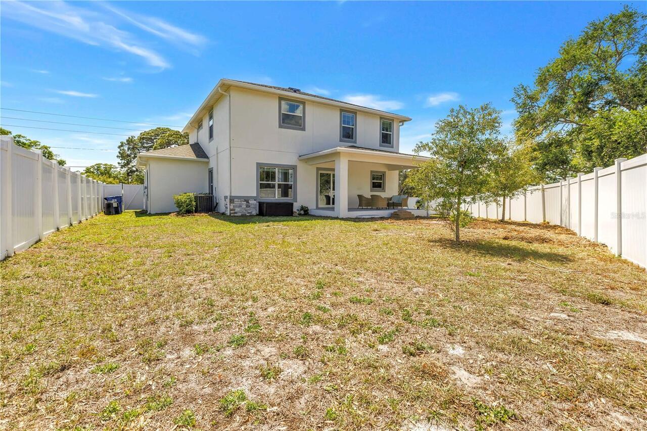 Listing Photo 32