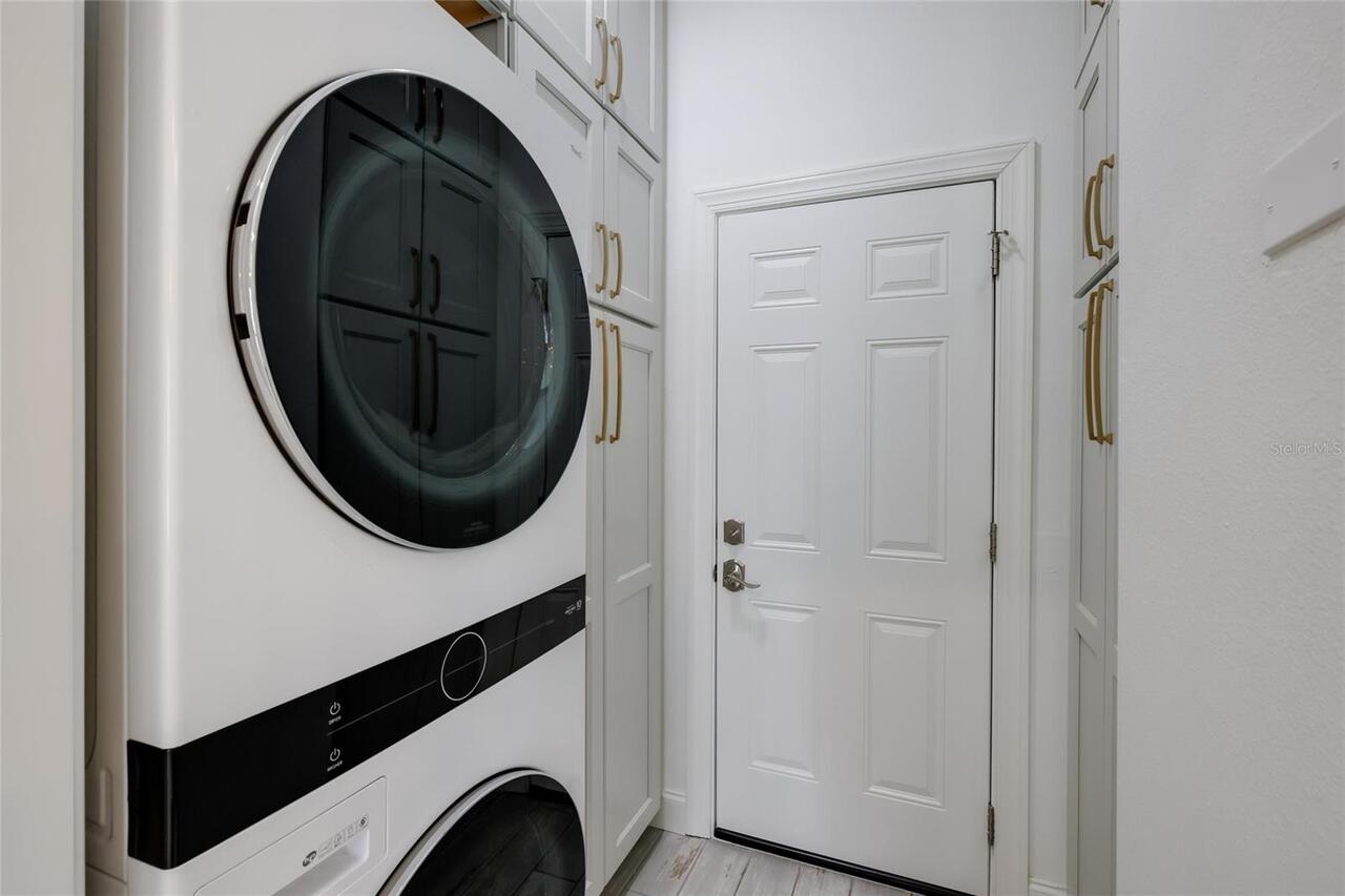 Listing Photo 32