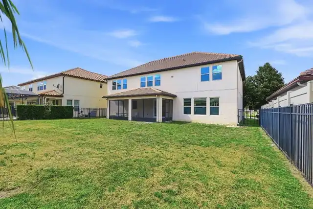 Listing Photo 32