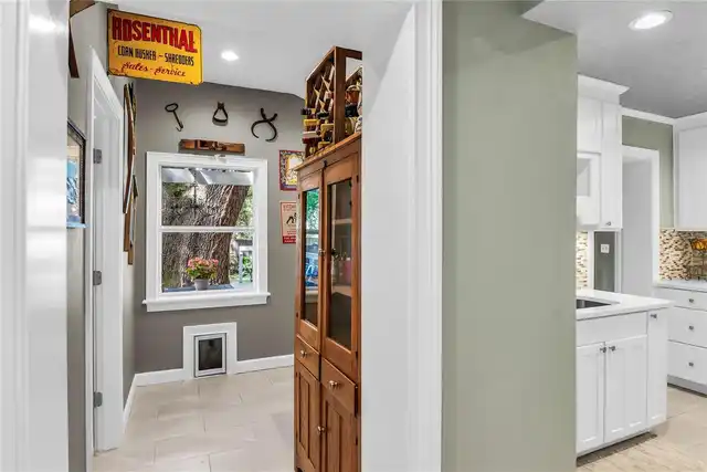 Listing Photo 16