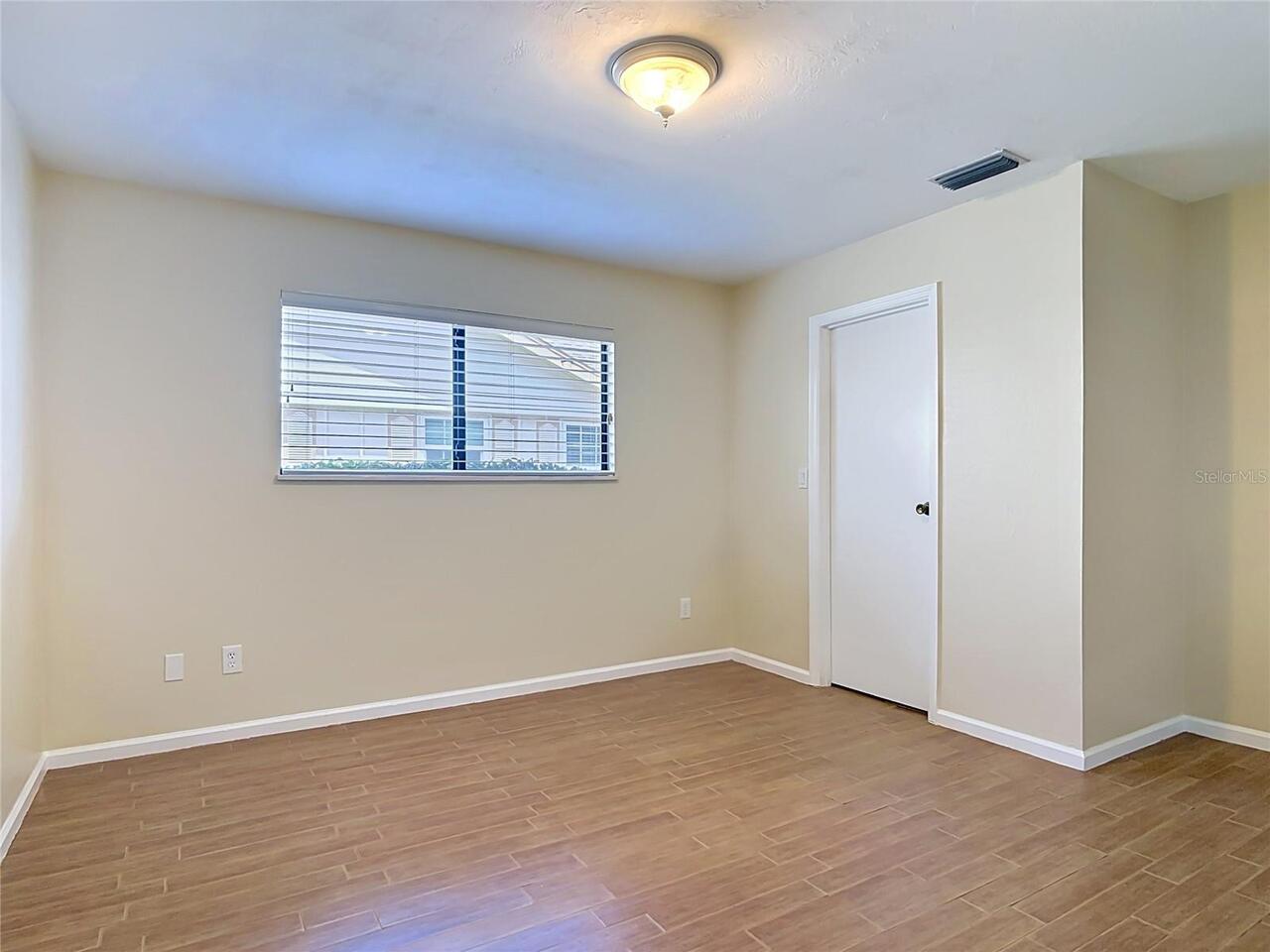 Listing Photo 26