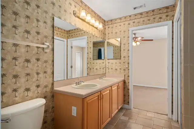Listing Photo 38