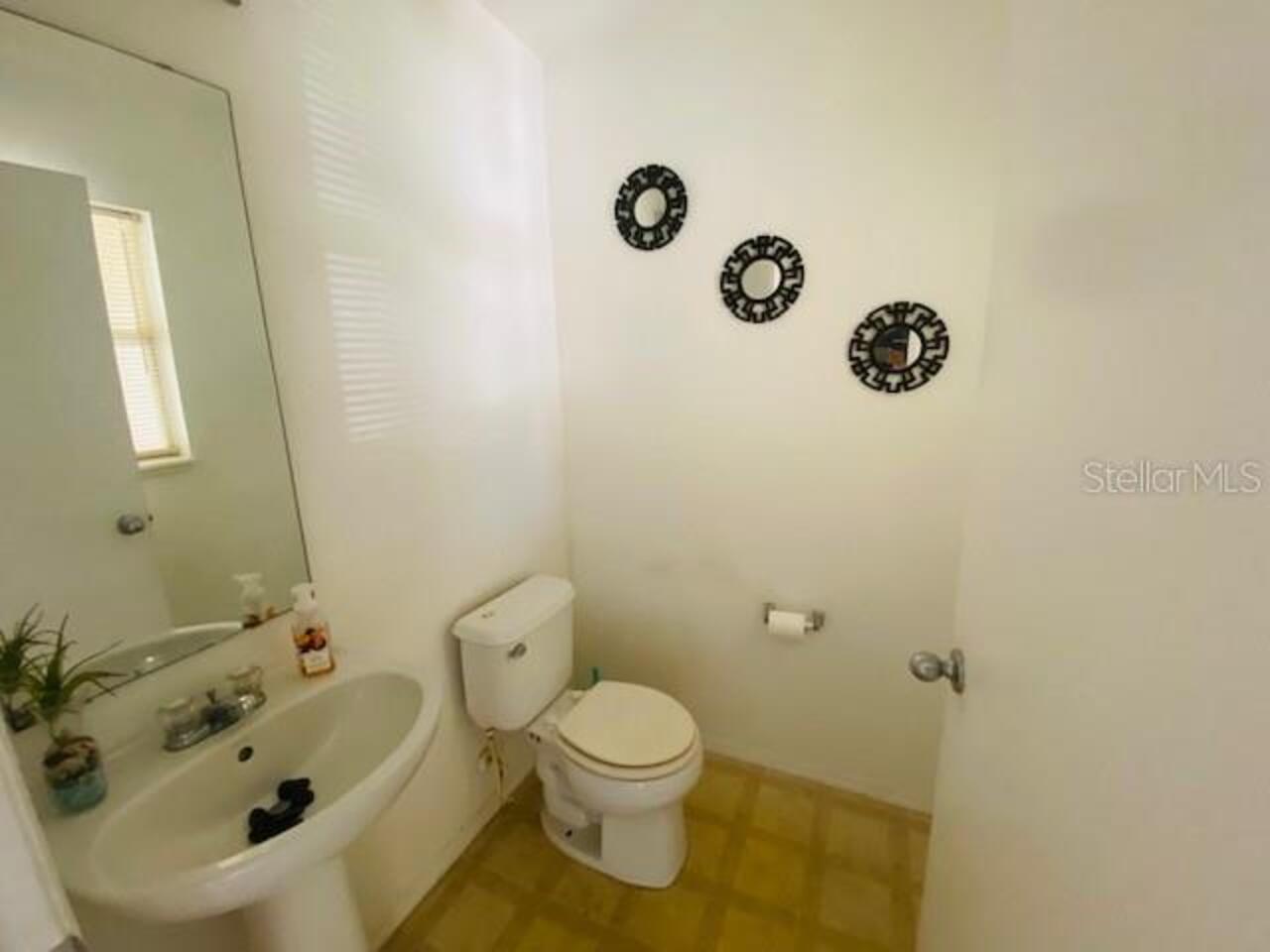 Listing Photo 14