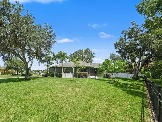 Listing Photo 25