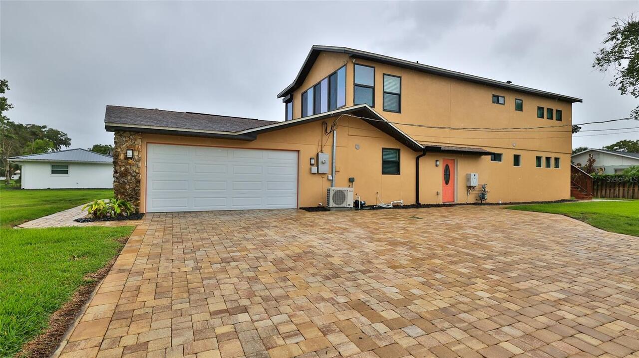 Edgewater Real Estate