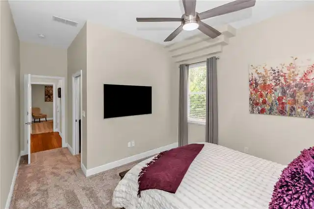 Listing Photo 36