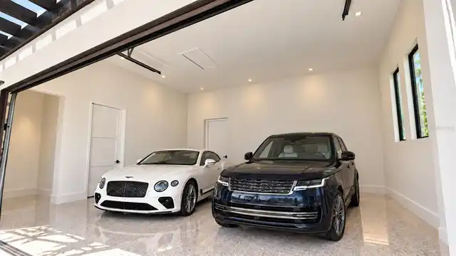 Listing Photo 18