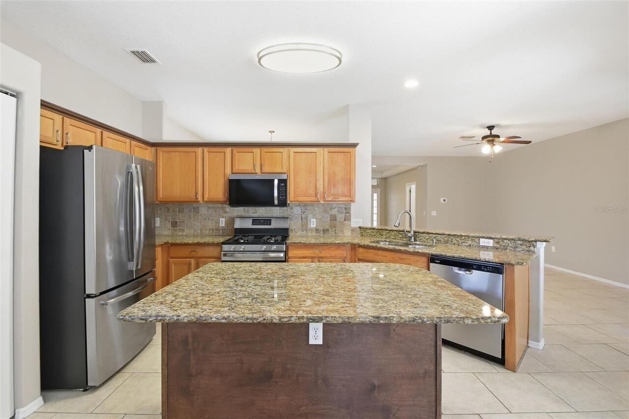 Listing Photo 15