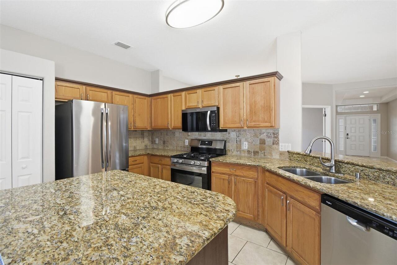 Listing Photo 17