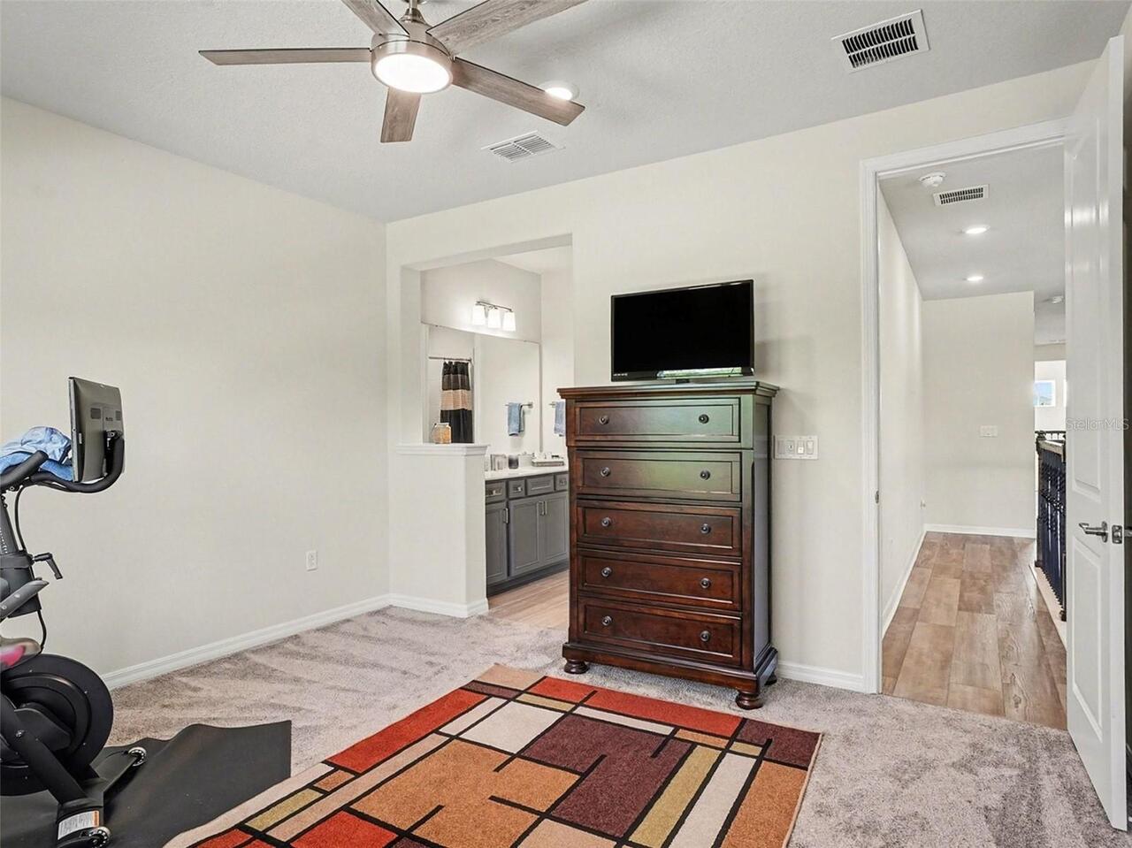 Listing Photo 32