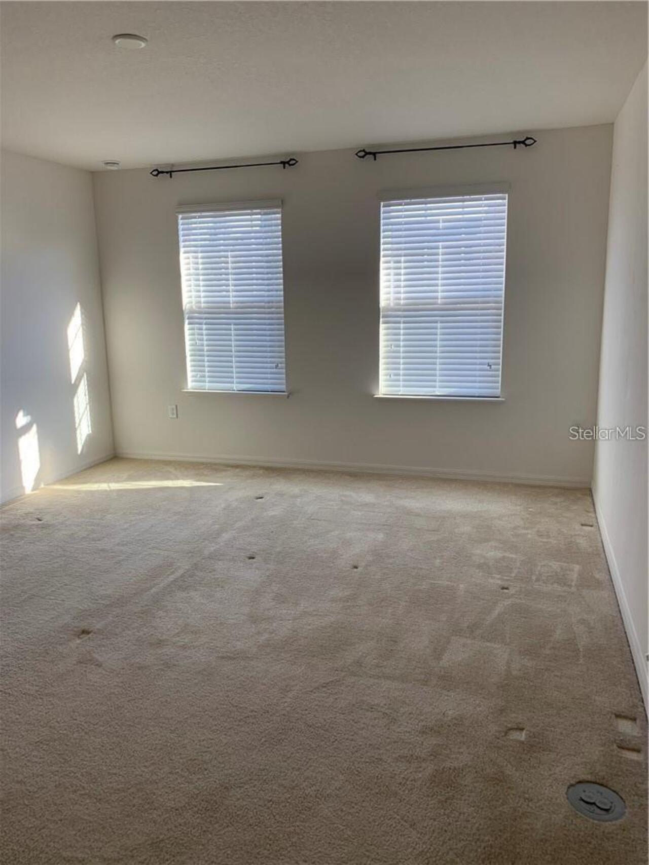 Listing Photo 16