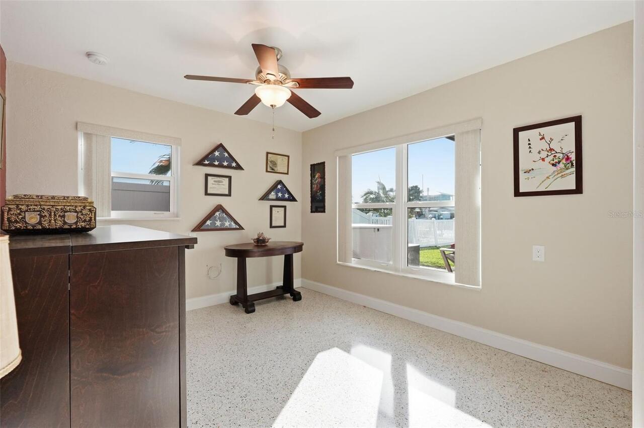 Listing Photo 18