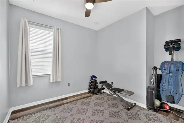 Listing Photo 15