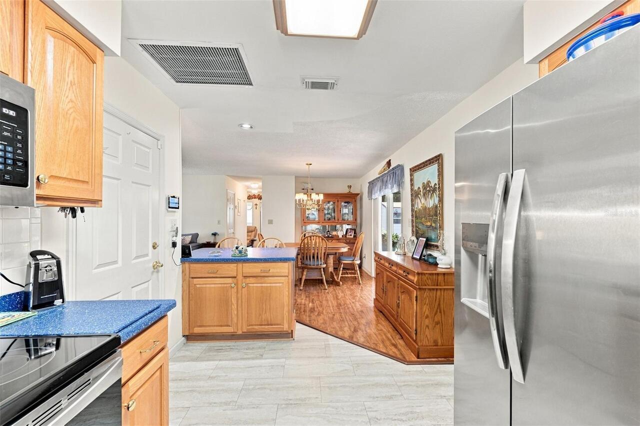 Listing Photo 15