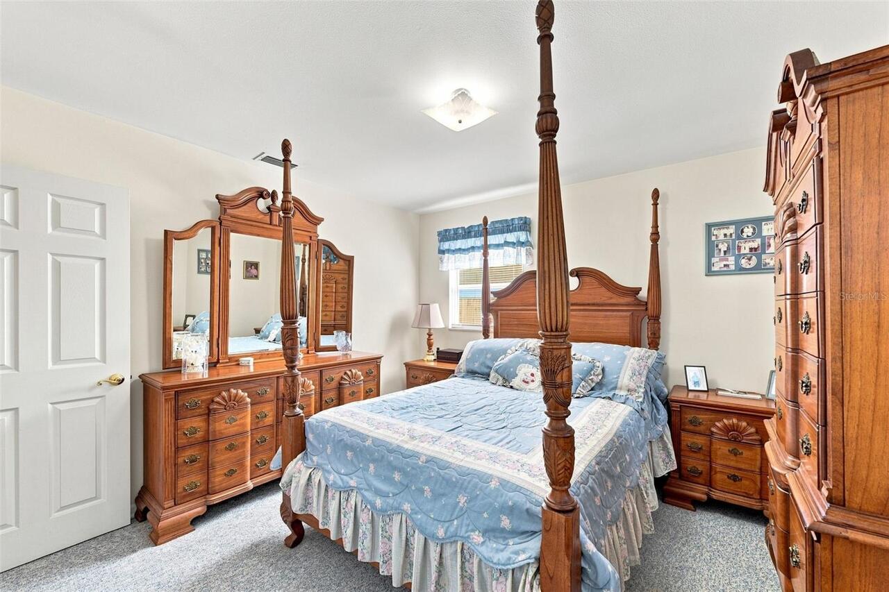Listing Photo 17
