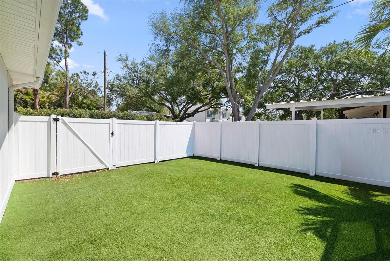 Listing Photo 38