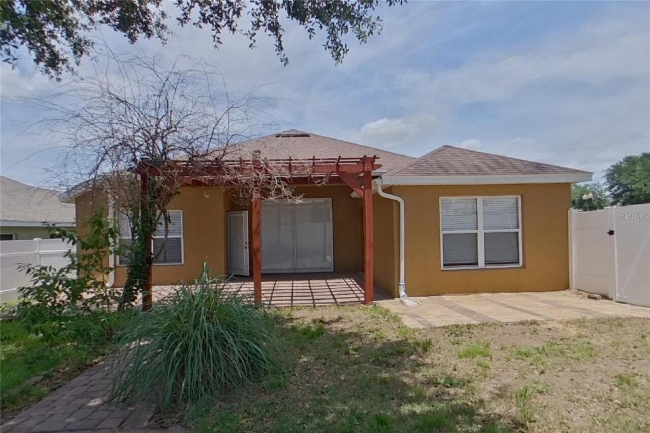 Listing Photo 16