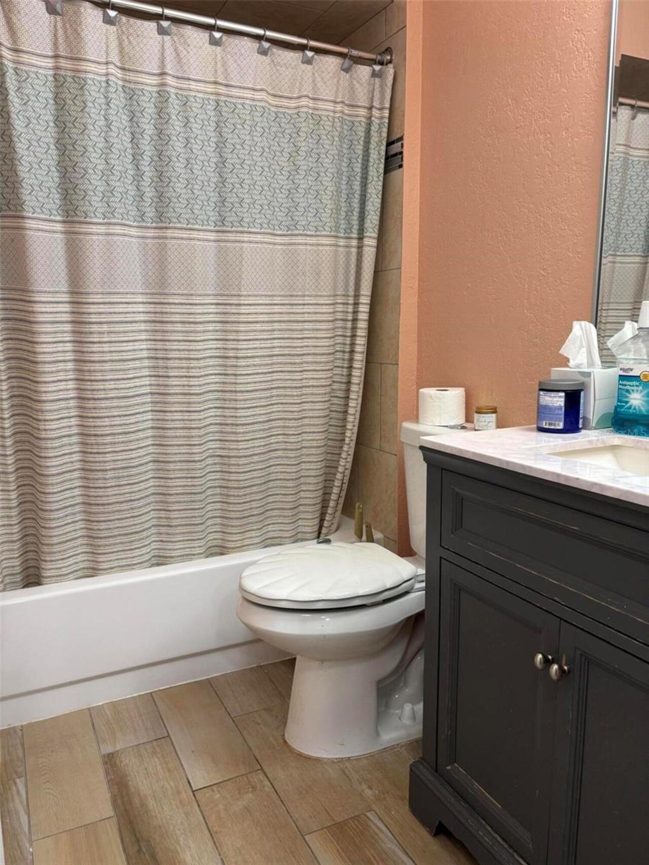 Listing Photo 10