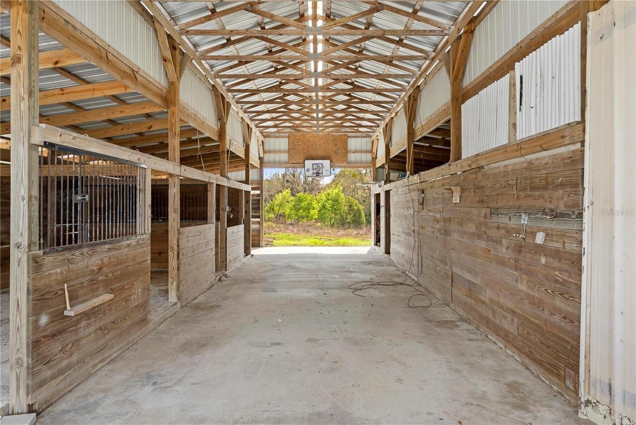 Listing Photo 8