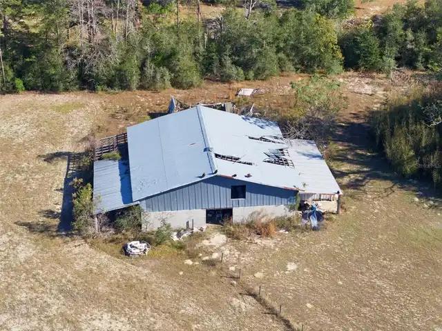 Listing Photo 9