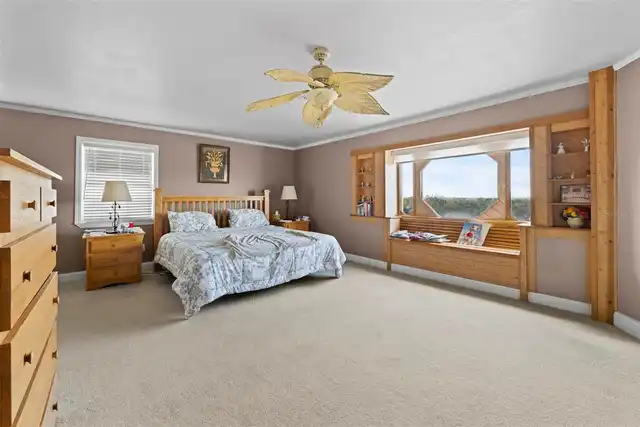 Listing Photo 32