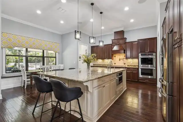 Listing Photo 18
