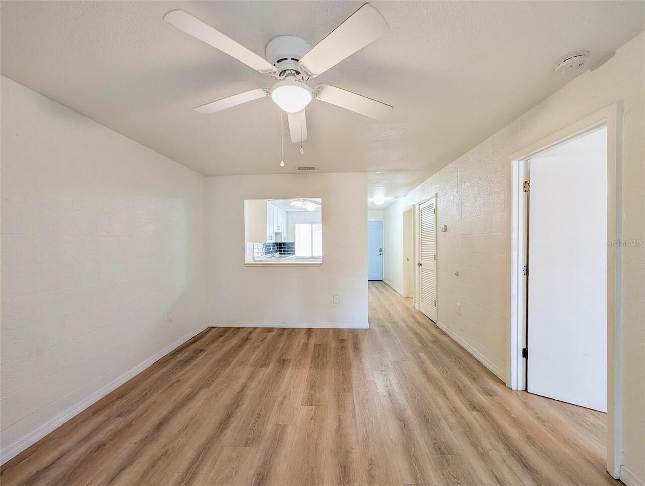 Listing Photo 9