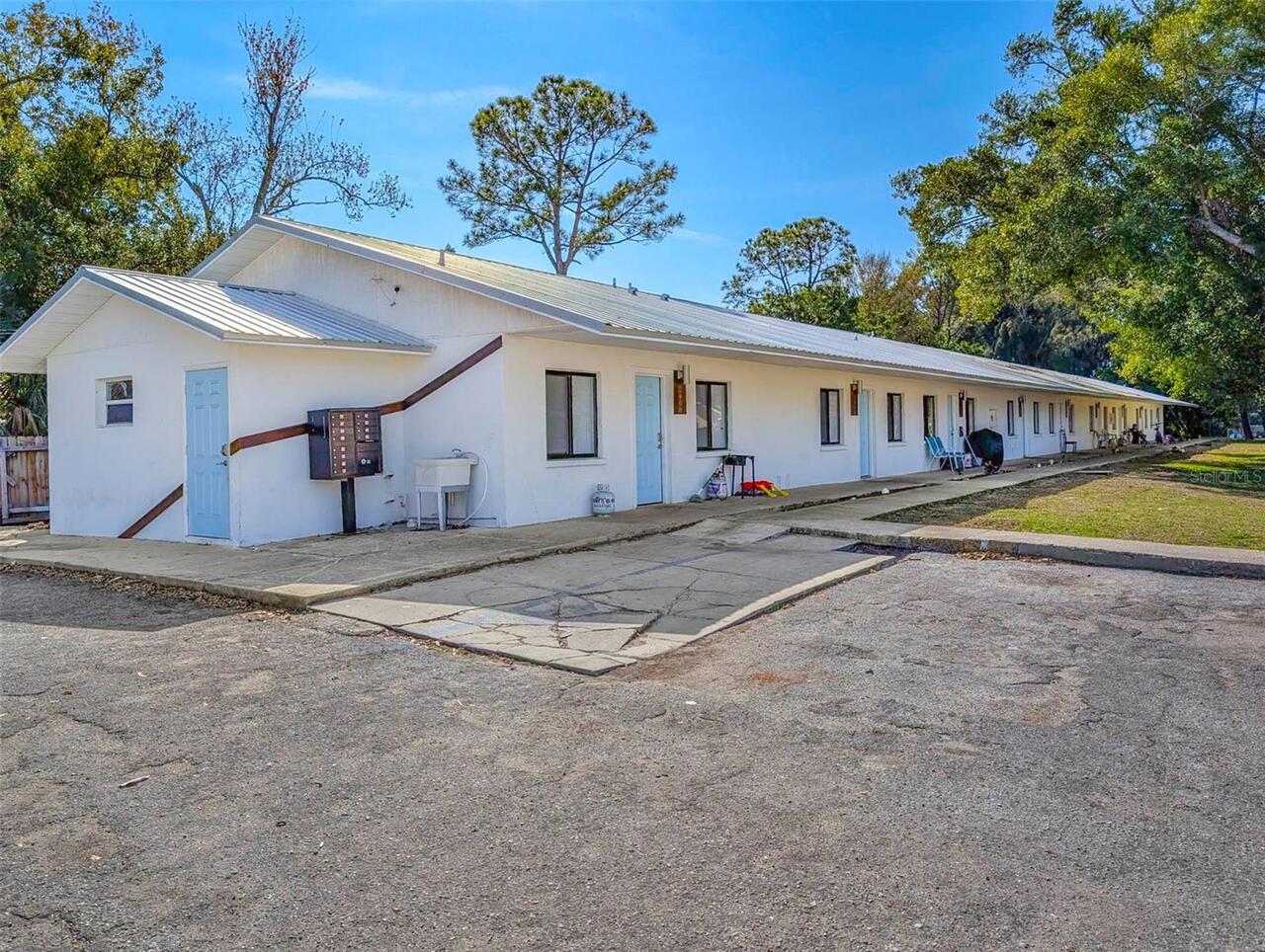 Listing Photo 19