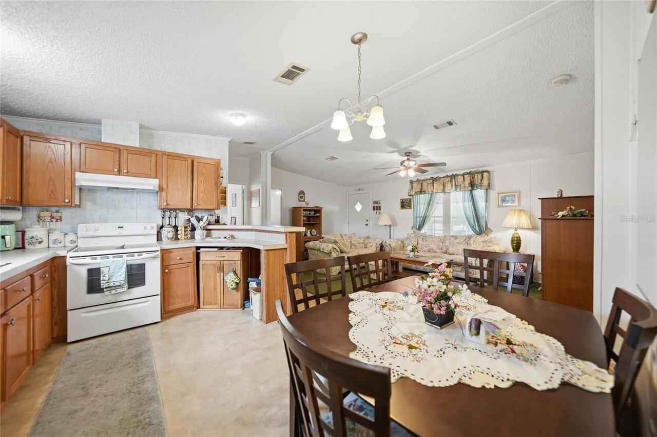 Listing Photo 7