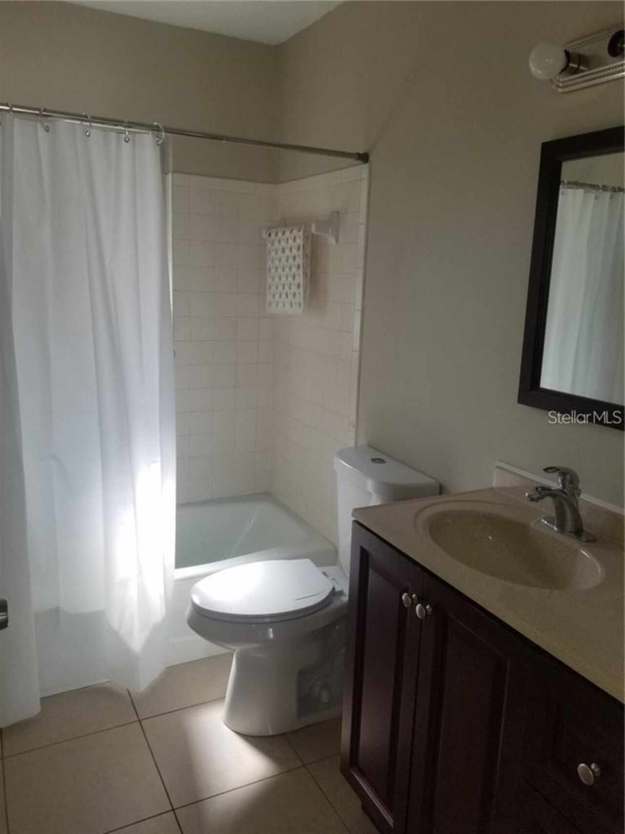 Listing Photo 8