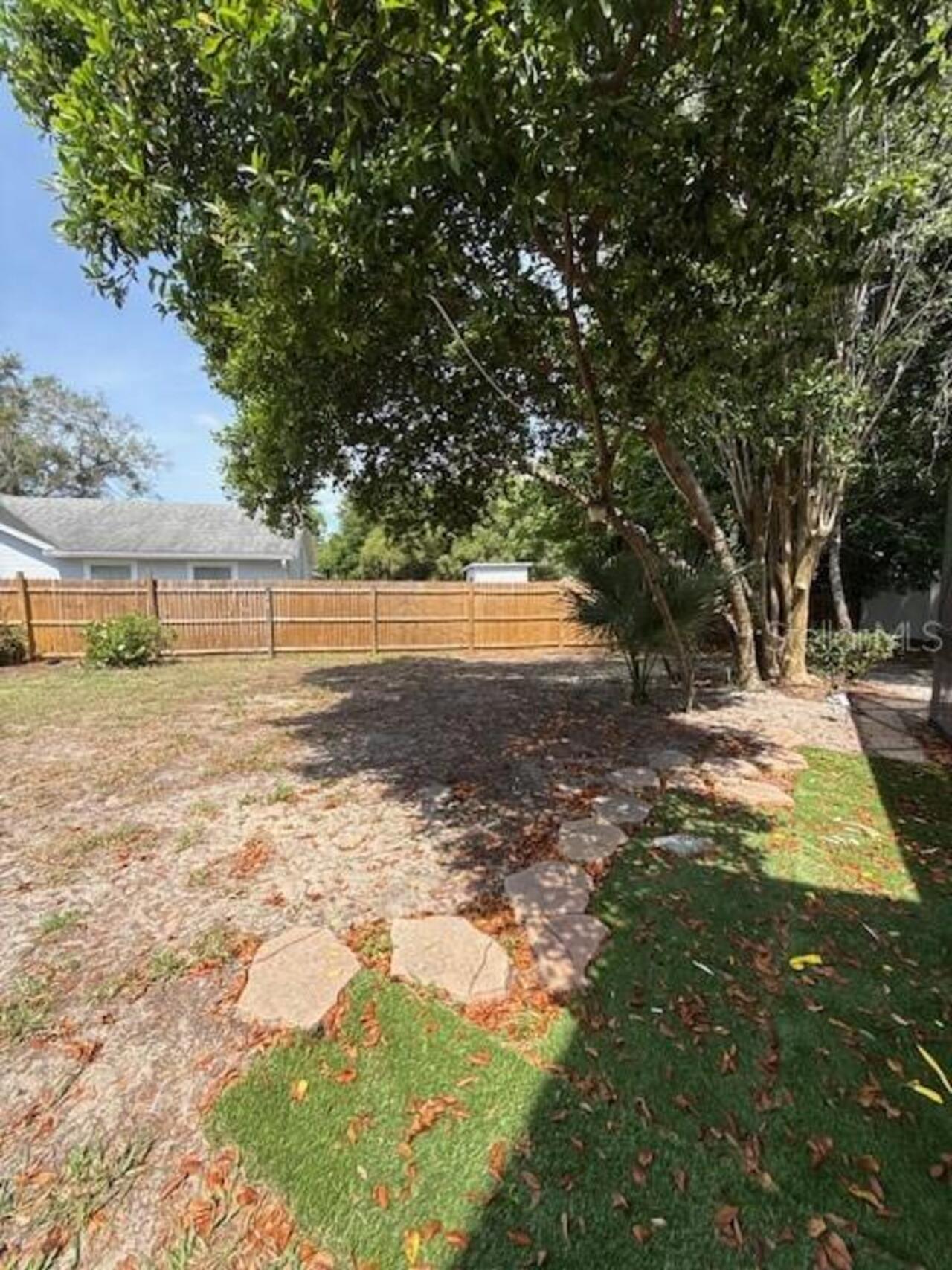 Listing Photo 14