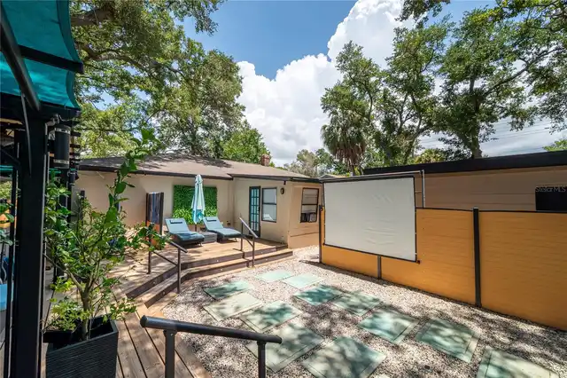 Listing Photo 19