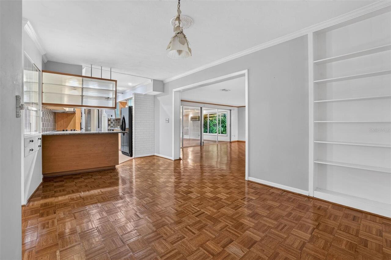 Listing Photo 8