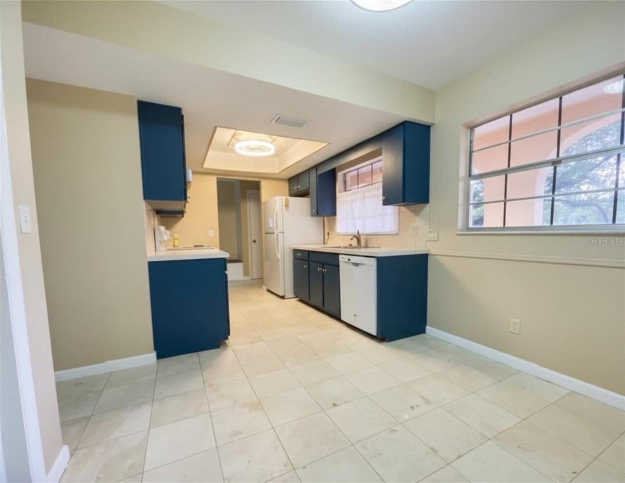 Listing Photo 8