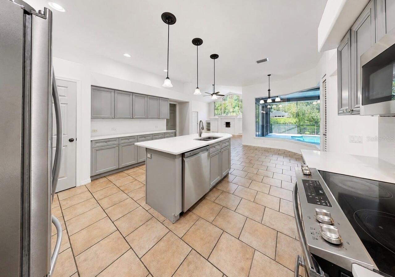 Listing Photo 18