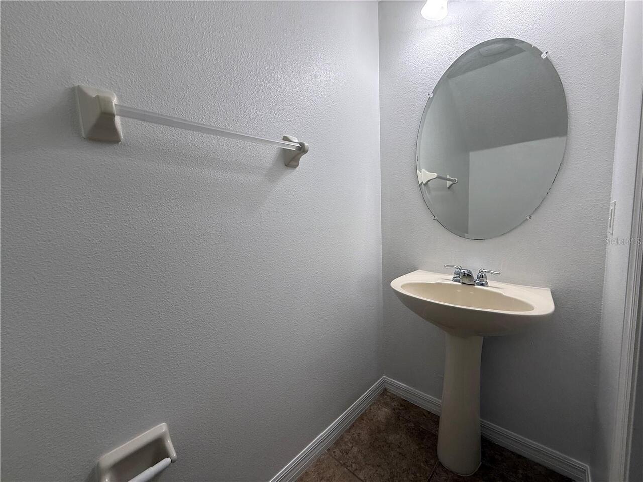 Listing Photo 9