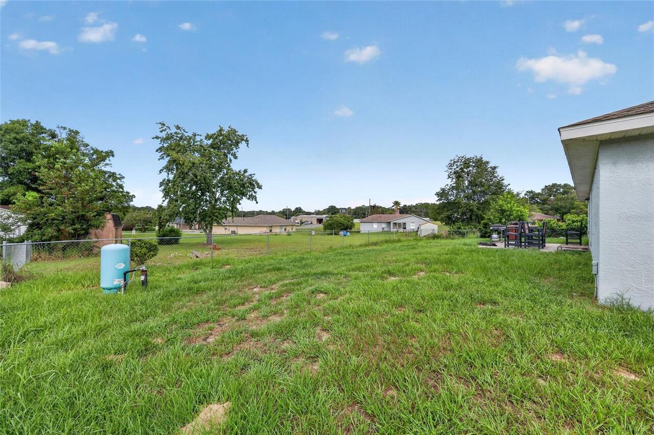 Listing Photo 8
