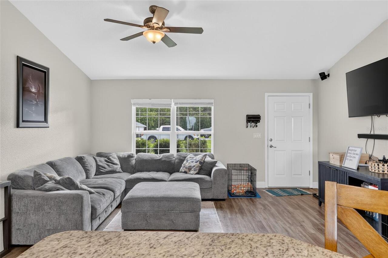 Listing Photo 15