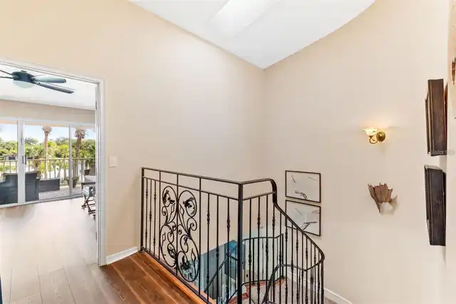 Listing Photo 17