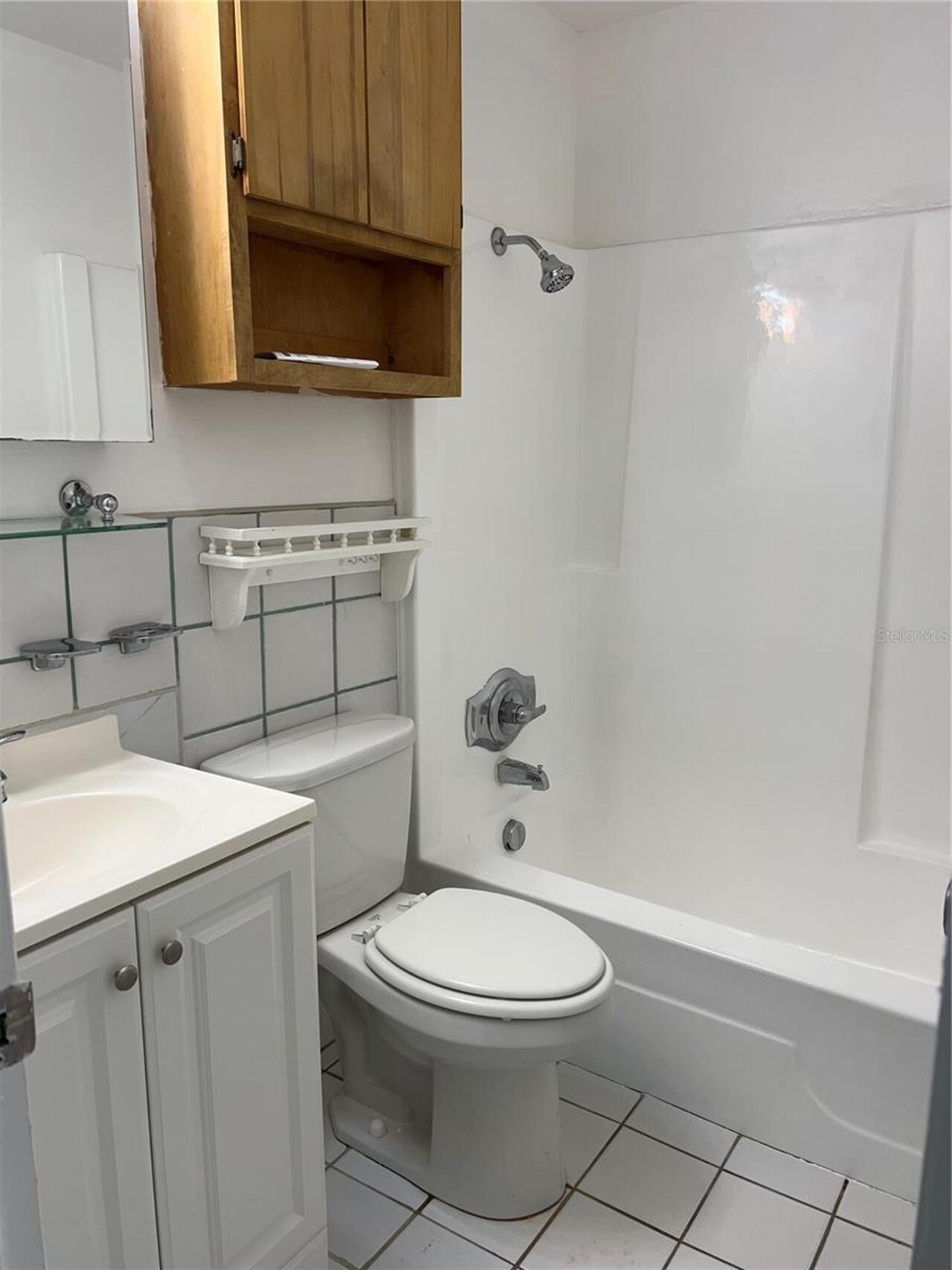 Listing Photo 11