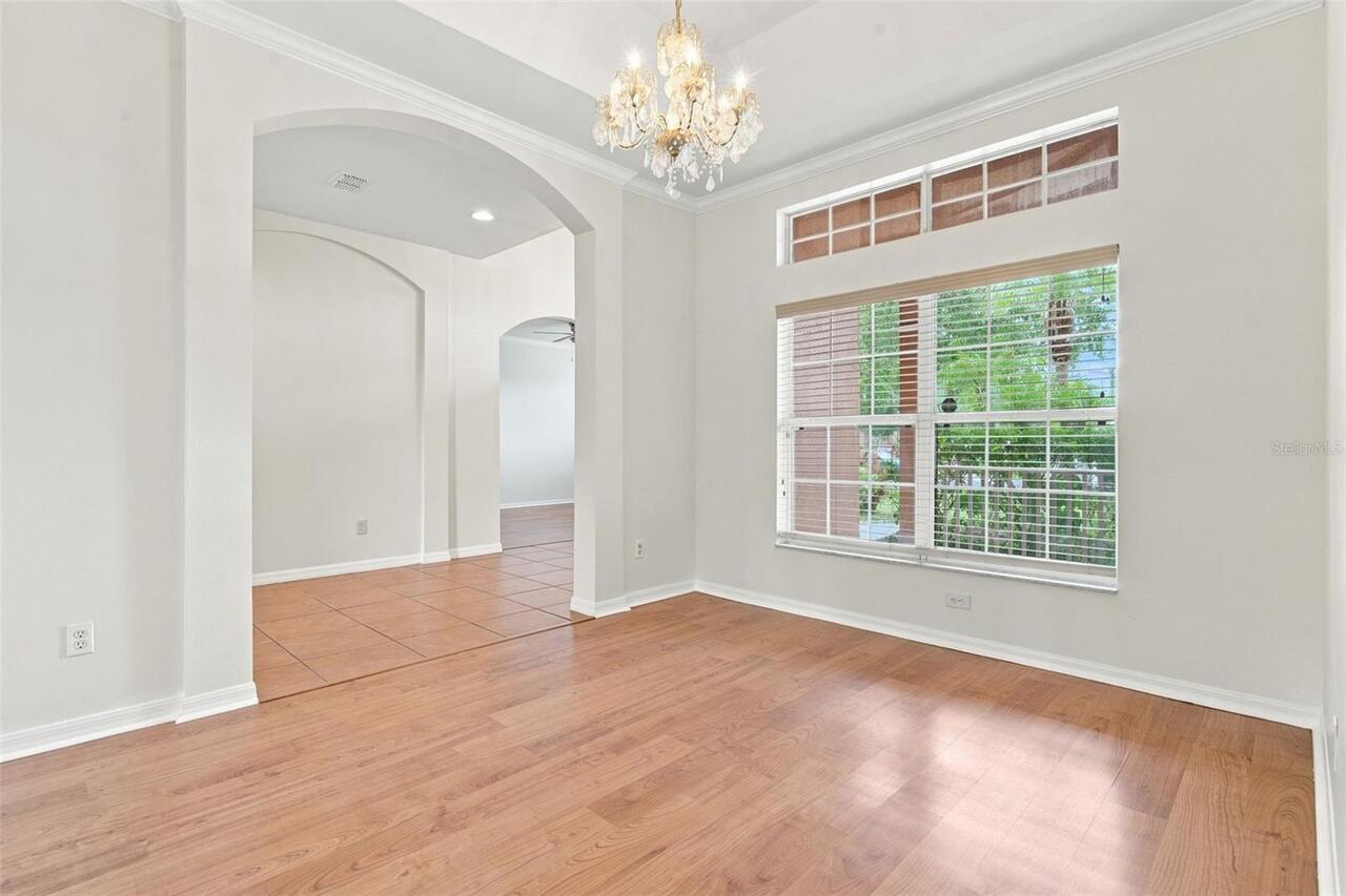 Listing Photo 9