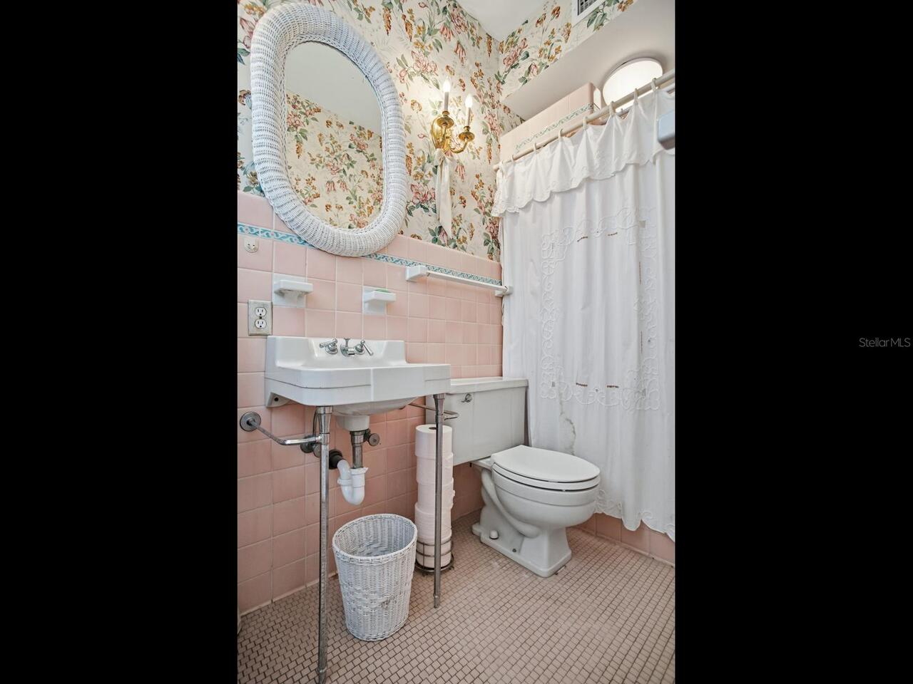 Listing Photo 37