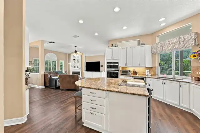 Listing Photo 19